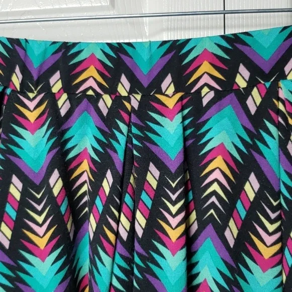 LulaRoe, 0246, Multicolored skirt / Size L - Picture 4 of 5